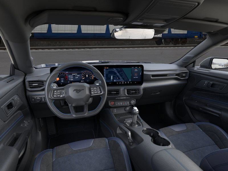2025 Ford Mustang Dark Horse photo 5