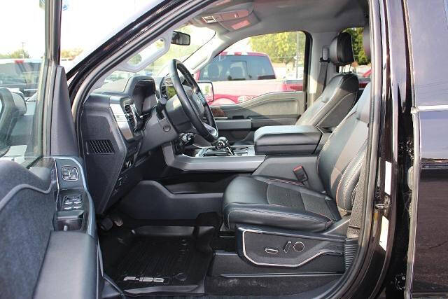 2023 Ford F-150 Lariat photo 10