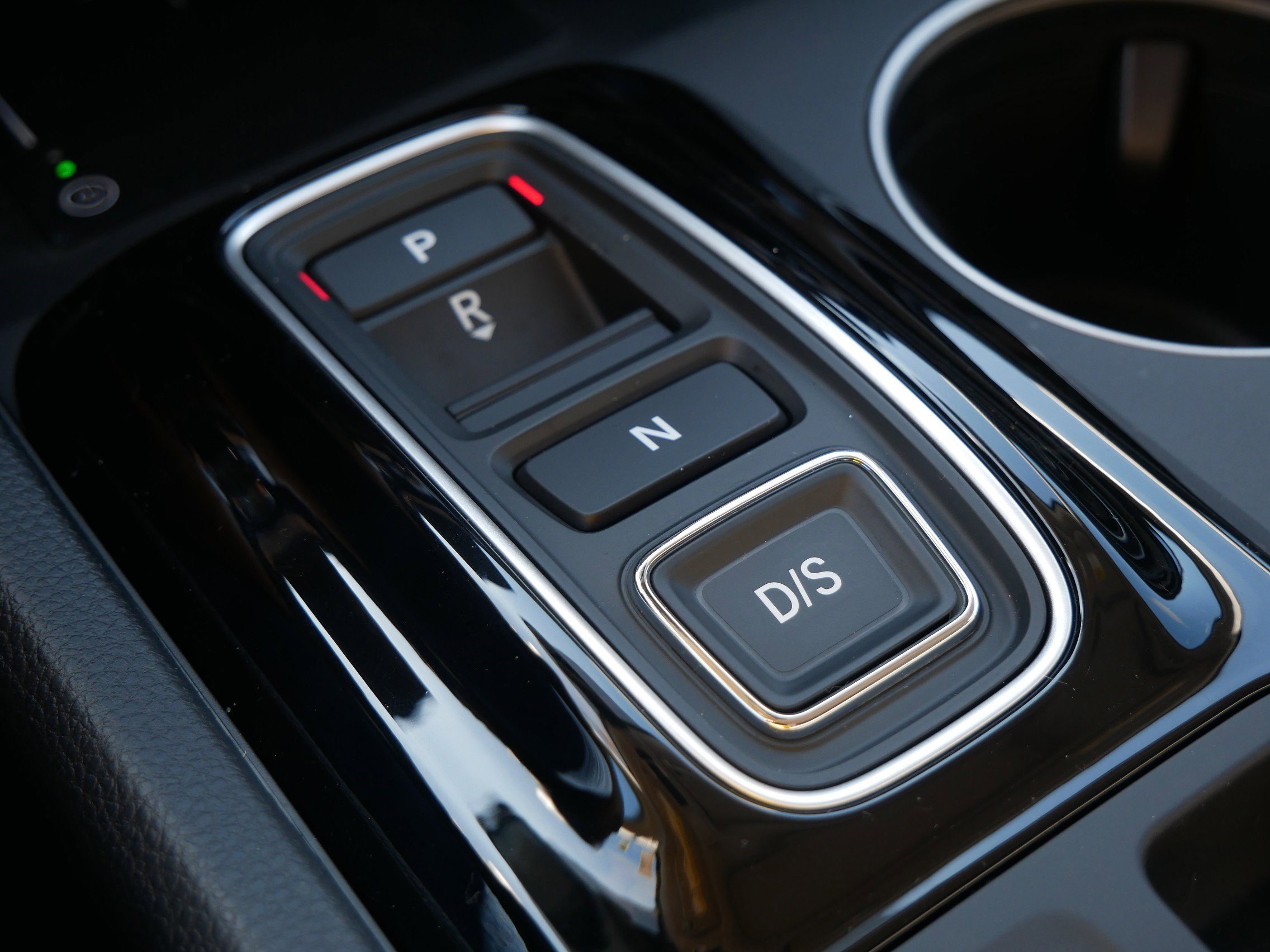 2025 Honda Pilot Touring photo 21