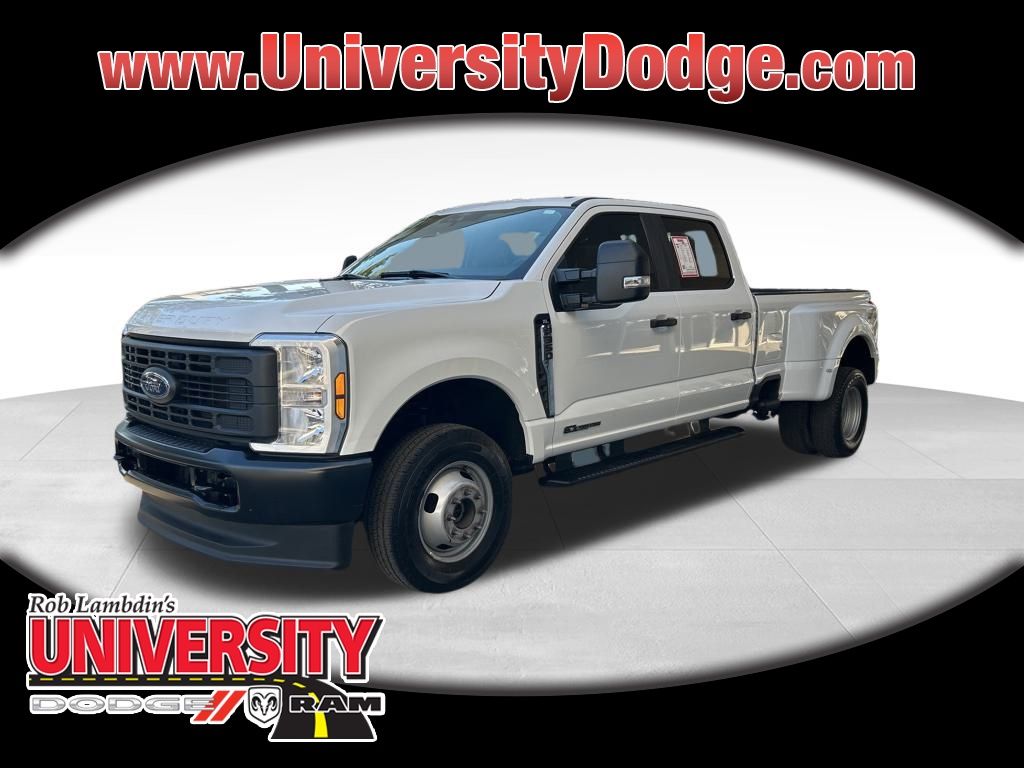 2024 Ford F-350 Super Duty XL's photo