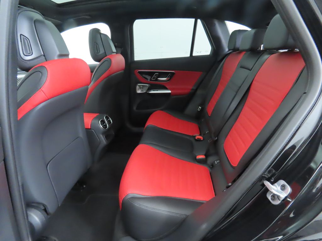 2026 Mercedes Benz GLC 300 photo 18