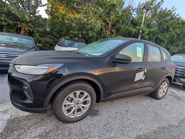 2026 Ford Escape Active photo 3