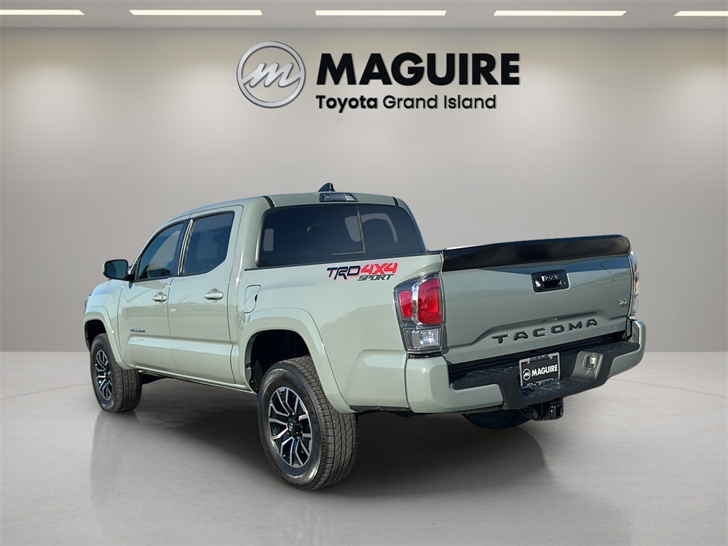 2023 Toyota Tacoma TRD Sport photo 3