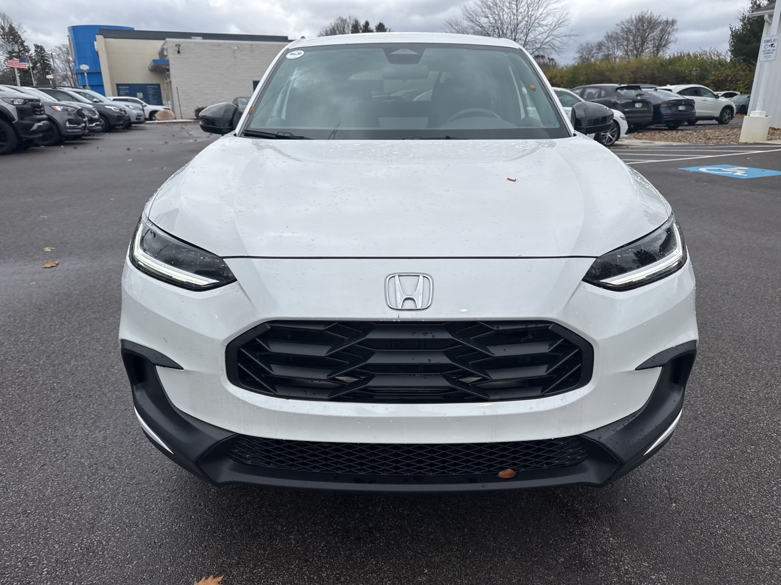 2024 Honda HR-V Sport photo 2