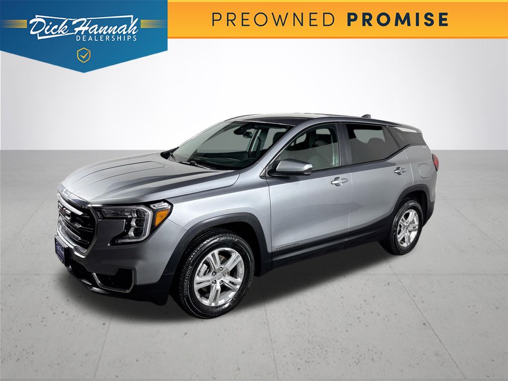 2024 GMC Terrain SLE's photo
