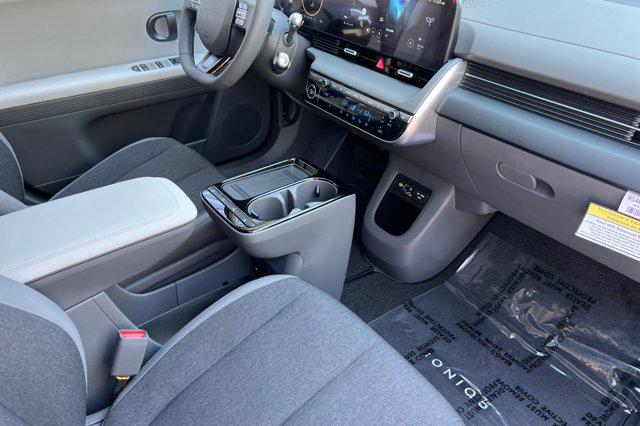 2025 Hyundai Ioniq 5 SE photo 12