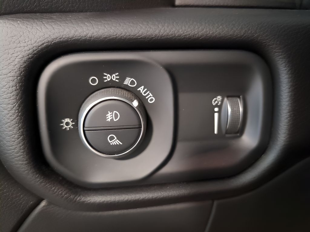2023 Ram 2500 Big Horn photo 14