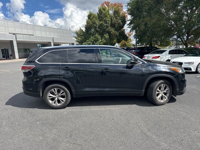 2015 Toyota Highlander XLE photo 6