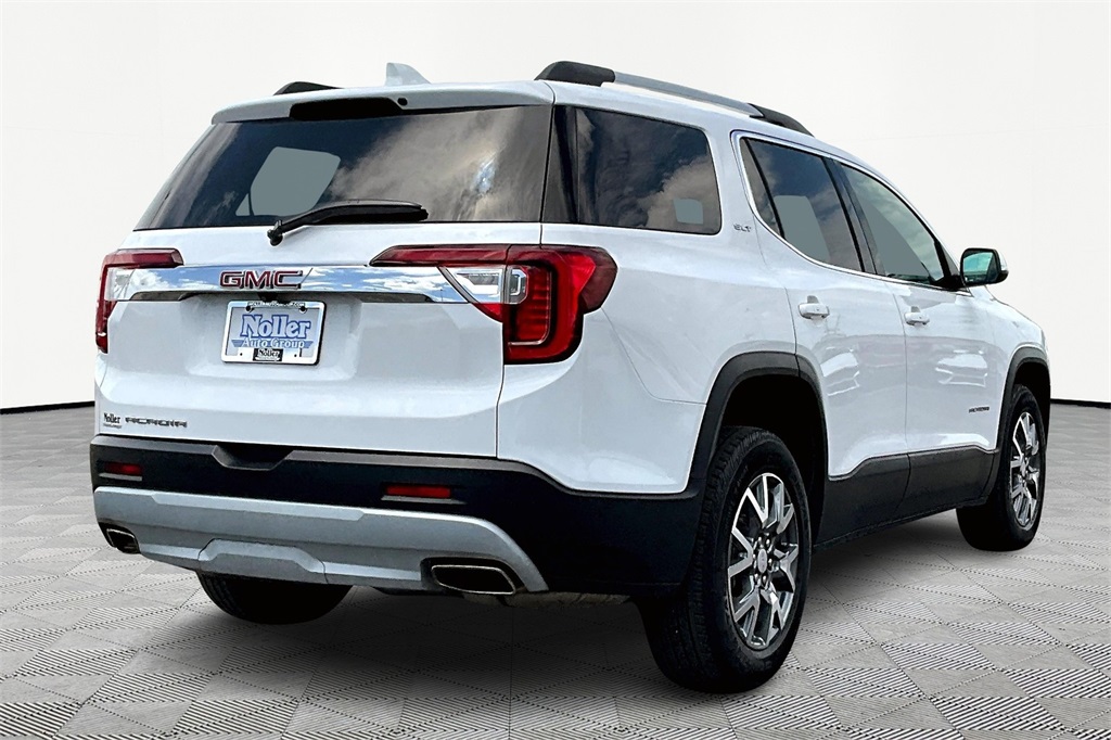 Image 2 of Pre-Owned 2023 GMC Acadia SLT