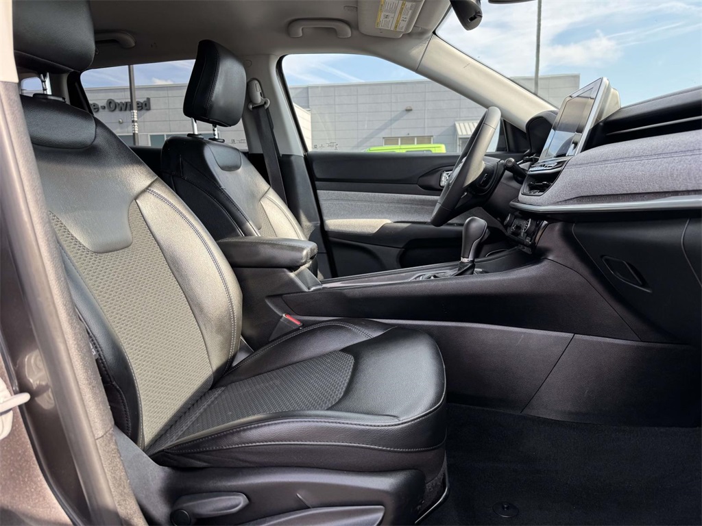 2022 Jeep Compass Latitude photo 14