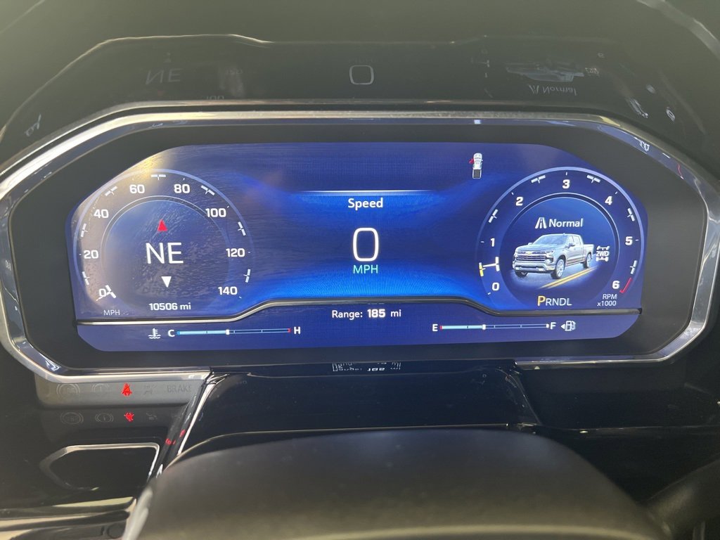 2025 Chevrolet Silverado 1500 LT photo 10