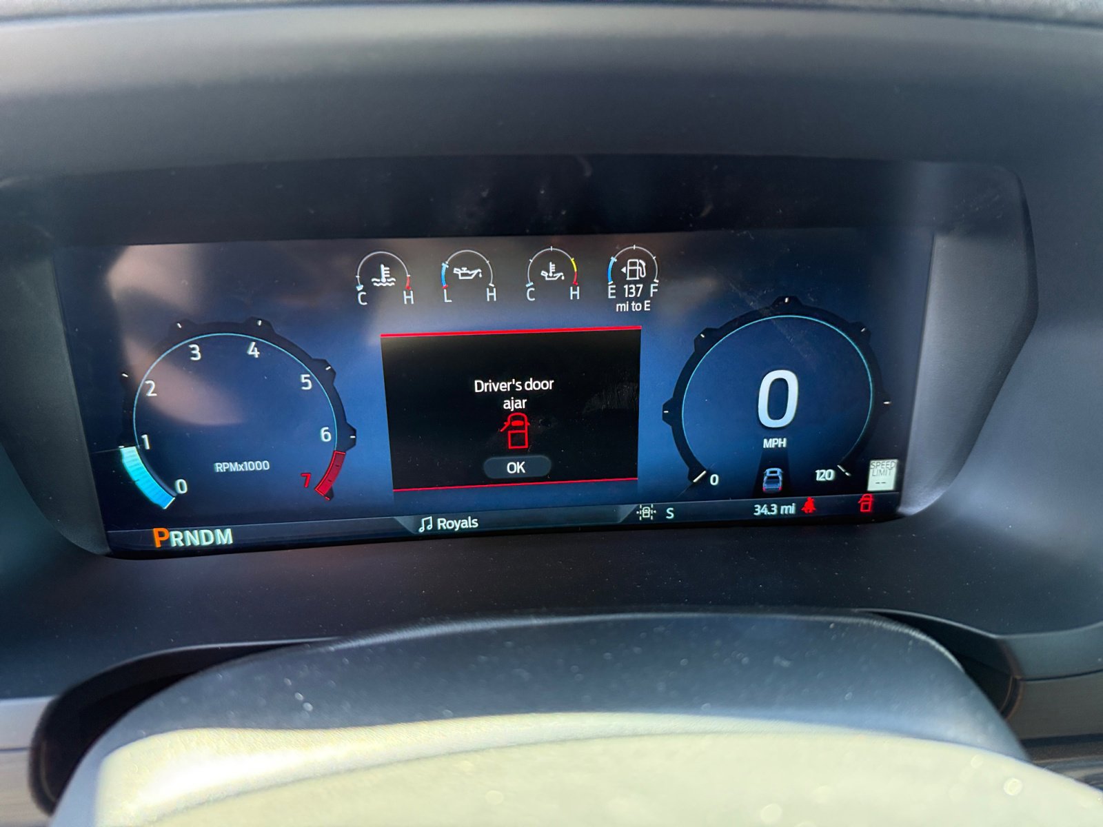 2025 Ford F-150 XLT photo 10
