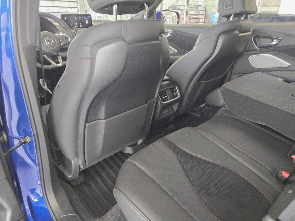 2025 Acura RDX A-Spec photo 17