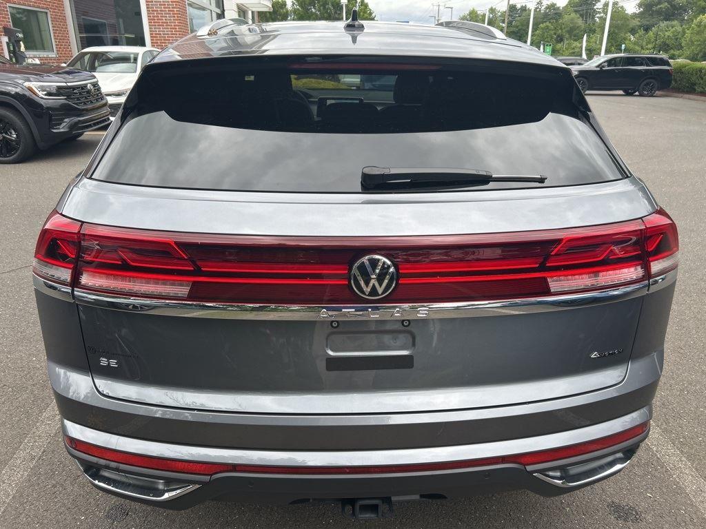 2025 Volkswagen Atlas Cross Sport SE Technology photo 3