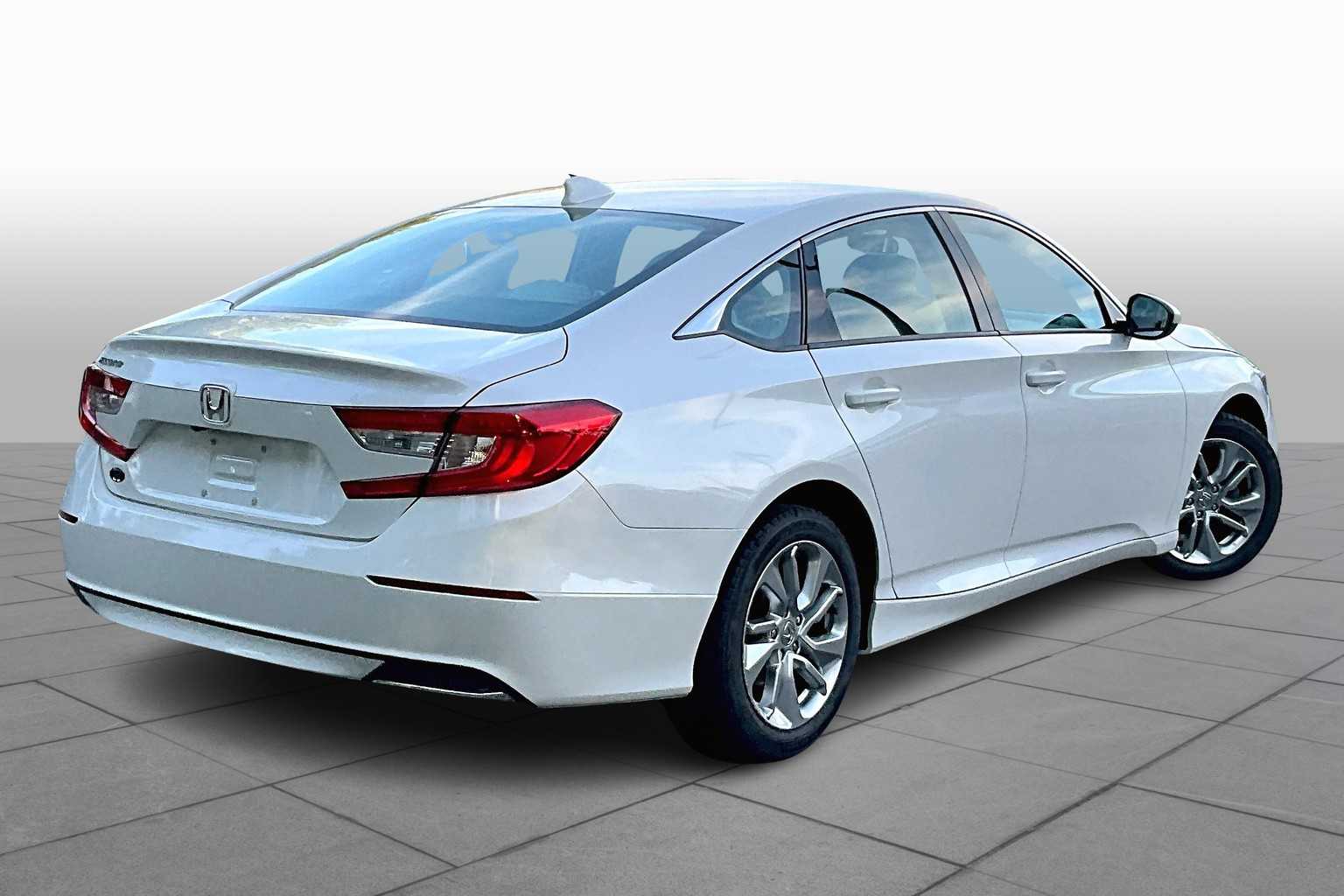 2019 Honda Accord LX 1.5T photo 12