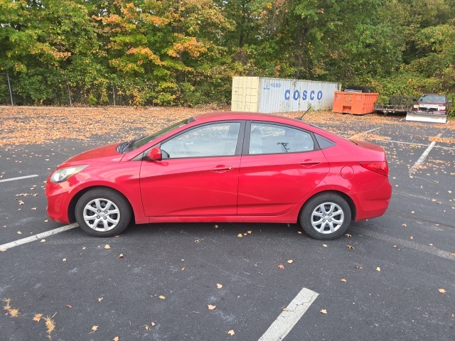 2014 Hyundai Accent GLS photo 5