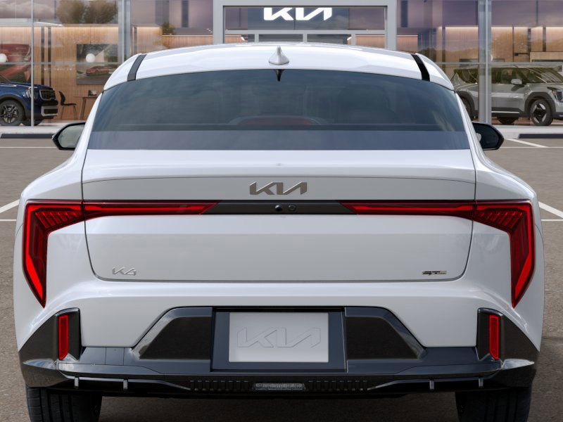 2025 Kia K4 GT-Line photo 13