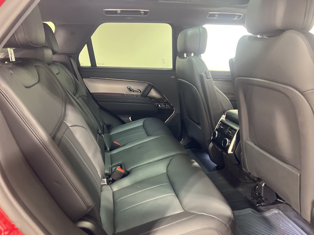 2025 Land Rover Range Rover Sport SE photo 27