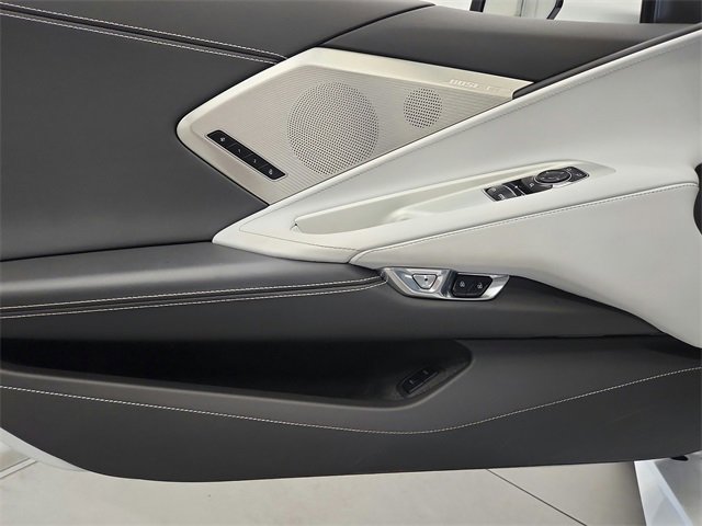 2021 Chevrolet Corvette Stingray 2LT photo 21
