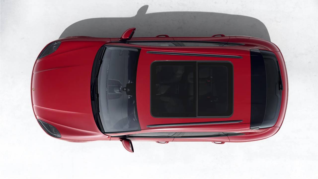 2026 Porsche Macan T photo 6