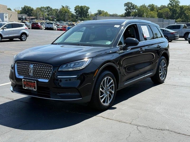 2022 Lincoln Corsair Standard photo 7