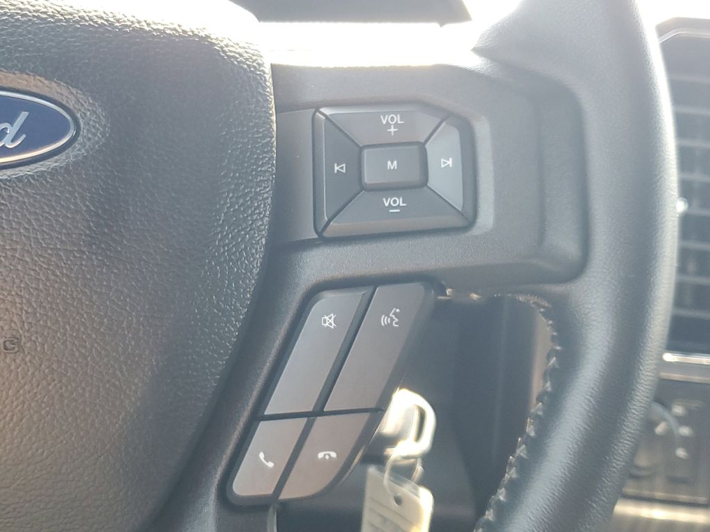 2020 Ford F-150 XLT photo 14