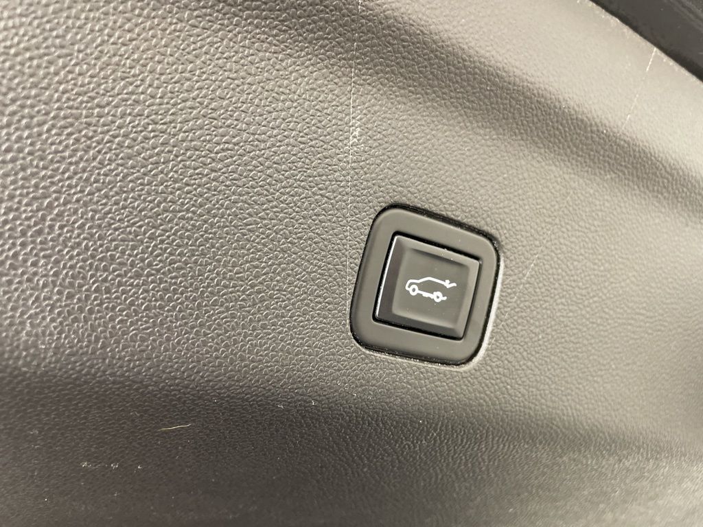 2021 Chevrolet Tahoe RST photo 40