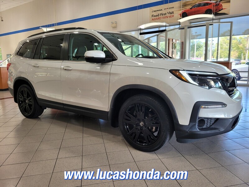 2022 Honda Pilot Special Edition photo 2