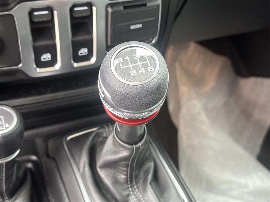 2025 Jeep Wrangler Sport S photo 18
