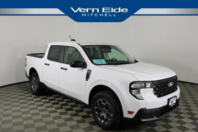 2025 Ford Maverick XLT's photo