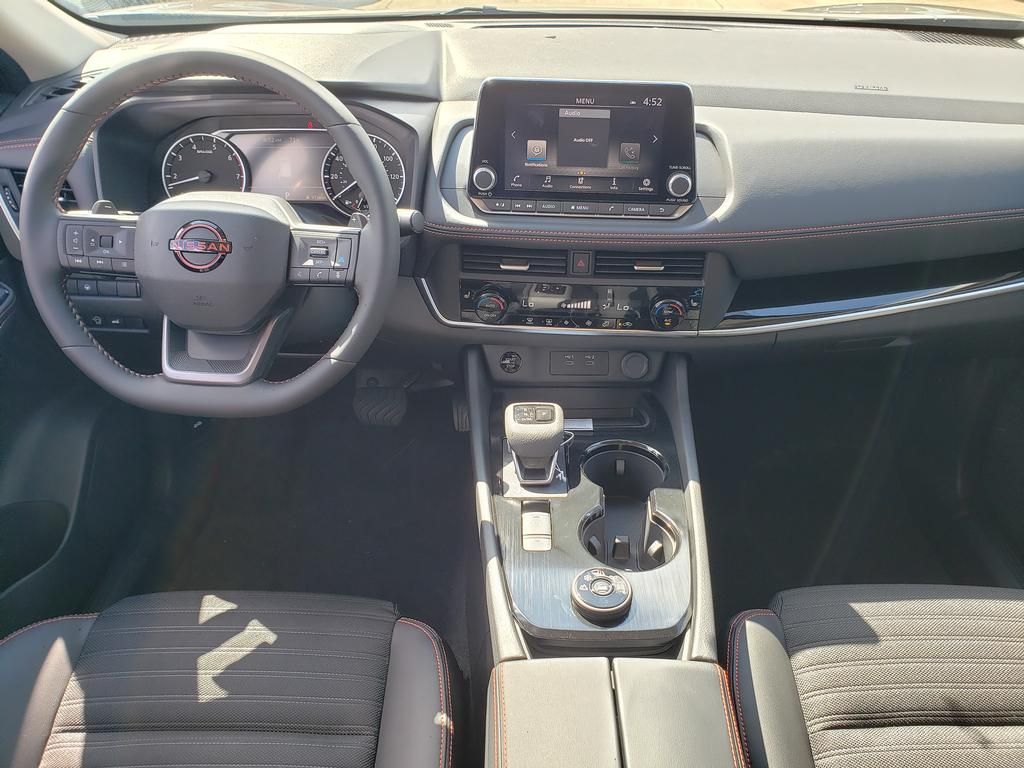 2026 Nissan Rogue SV photo 9