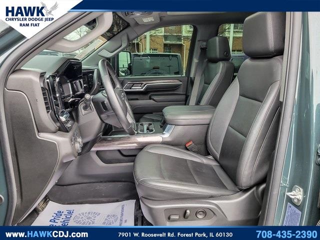 2025 CHEVROLET SILVERADO HD - Image 8