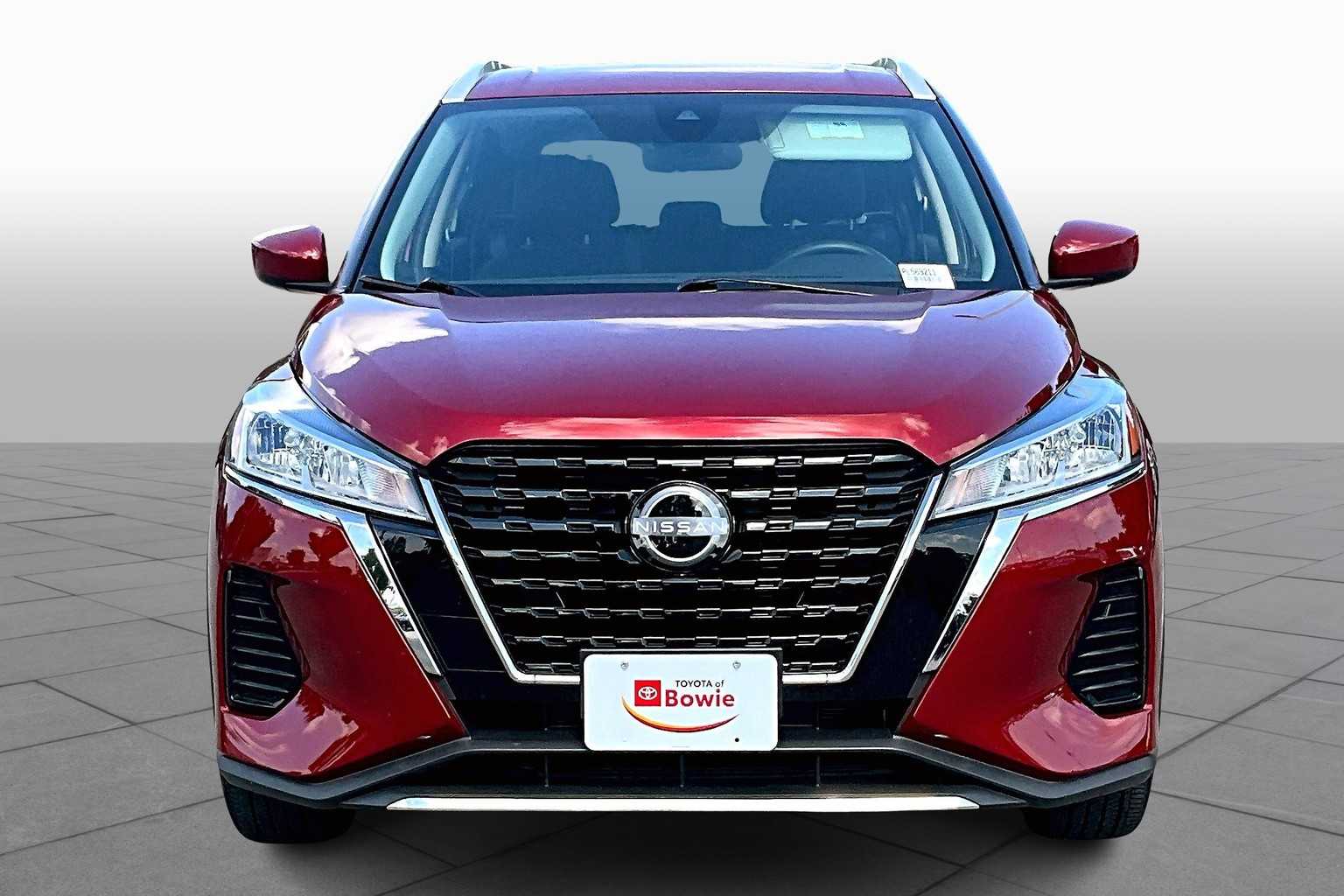 2023 Nissan Kicks SV photo 3