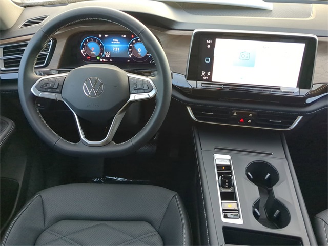 2026 Volkswagen Atlas SE photo 13