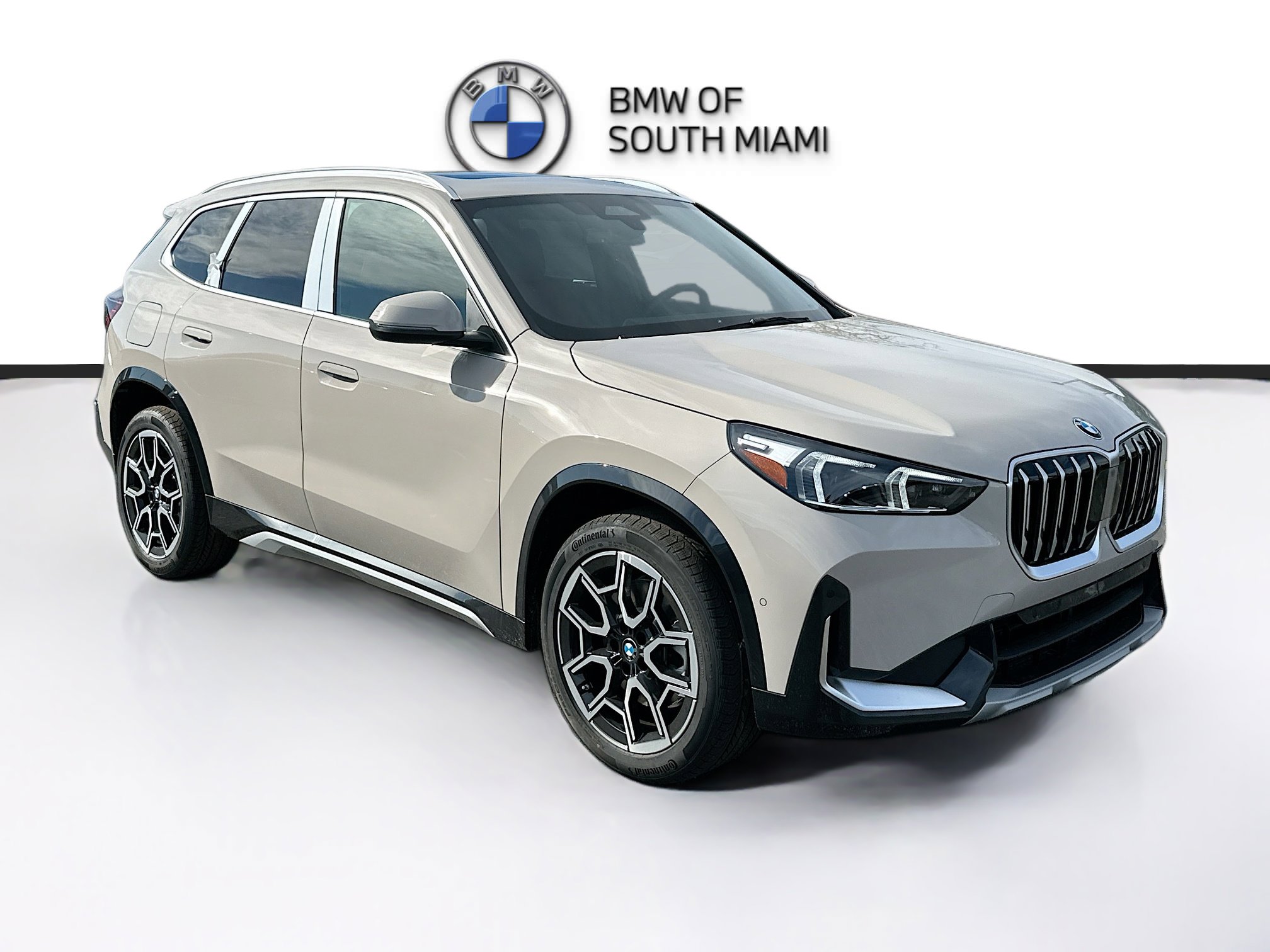 2026 BMW X1 28i's photo