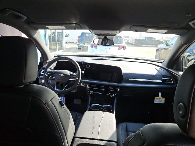 2026 Chevrolet Traverse 2LT photo 11