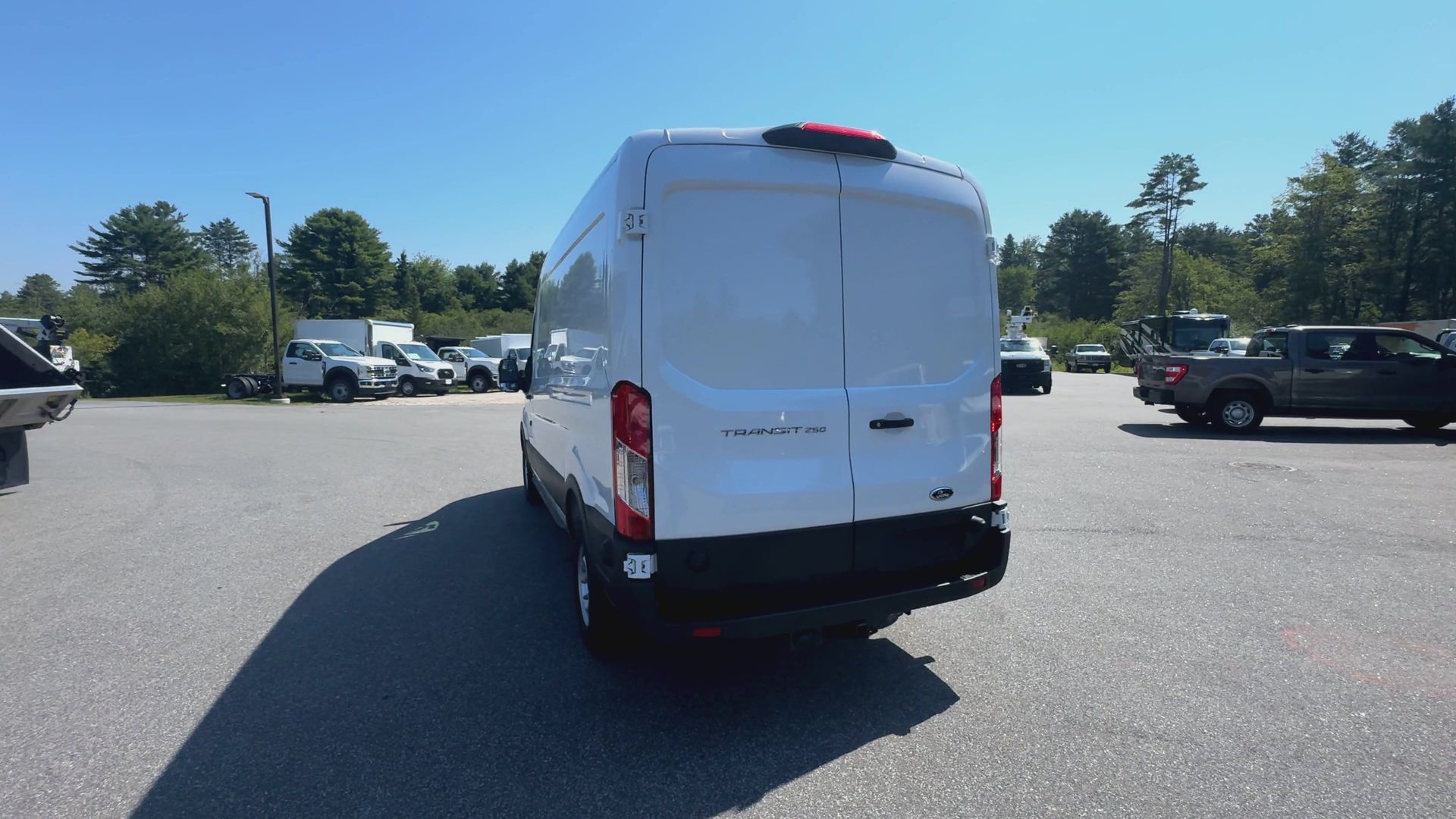 2025 Ford Transit Cargo Van photo 17