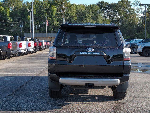 2024 Toyota 4Runner TRD Off-Road Premium photo 4