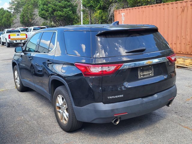 2019 Chevrolet Traverse LS photo 3