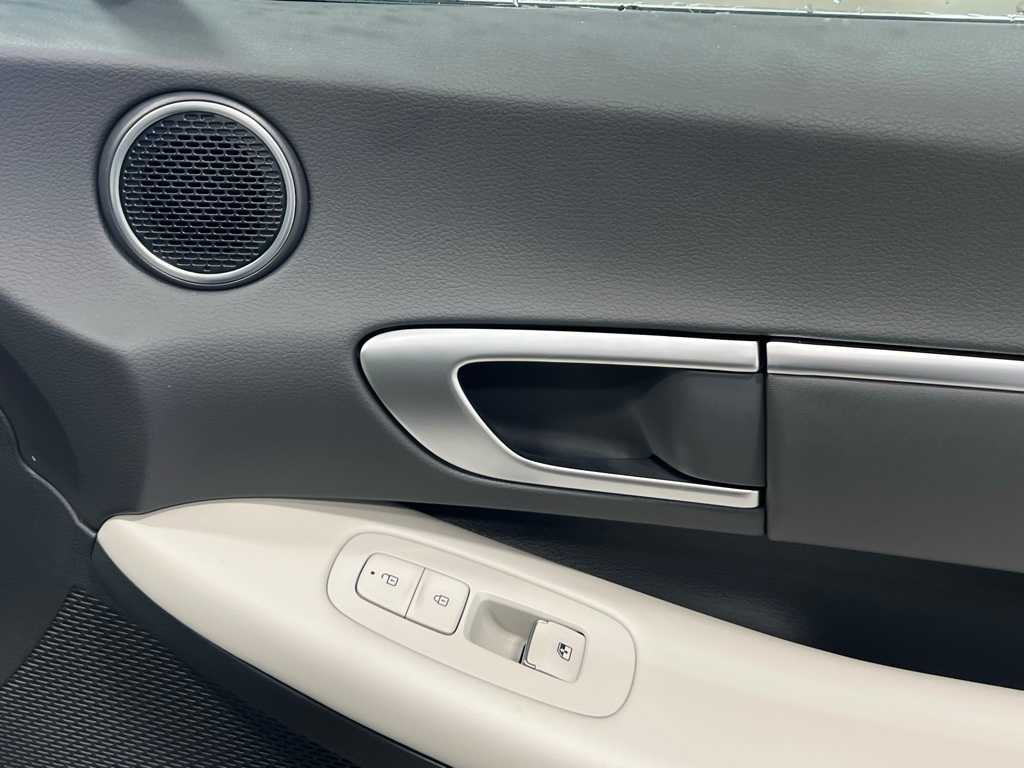2024 Hyundai Sonata SEL Convenience photo 19