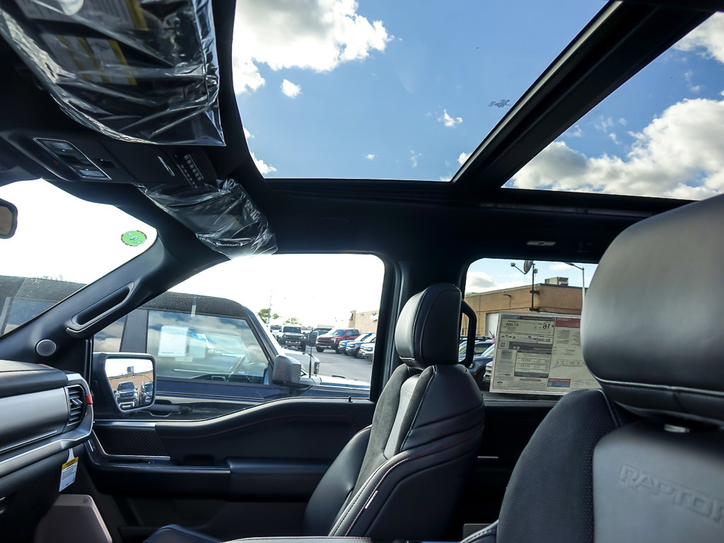 2025 FORD F-150 - Image 12