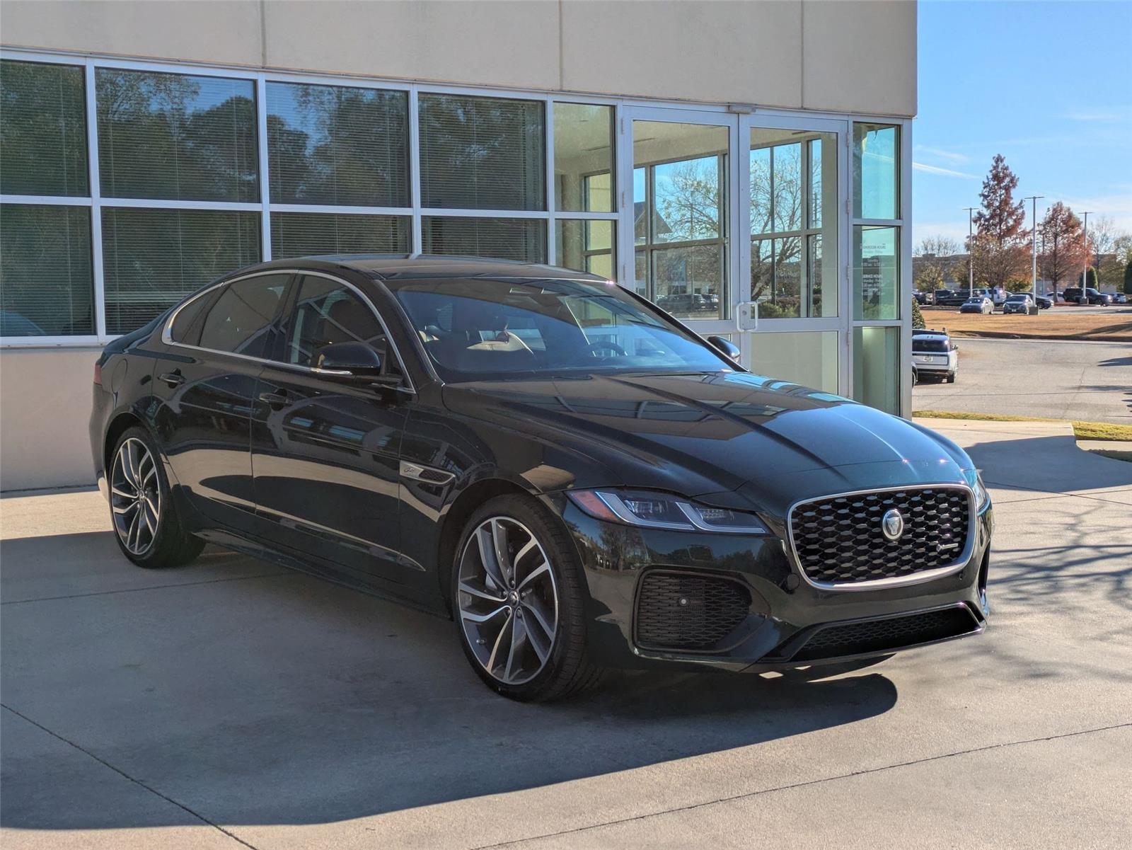 2024 Jaguar XF P300 R-Dynamic SE photo 3