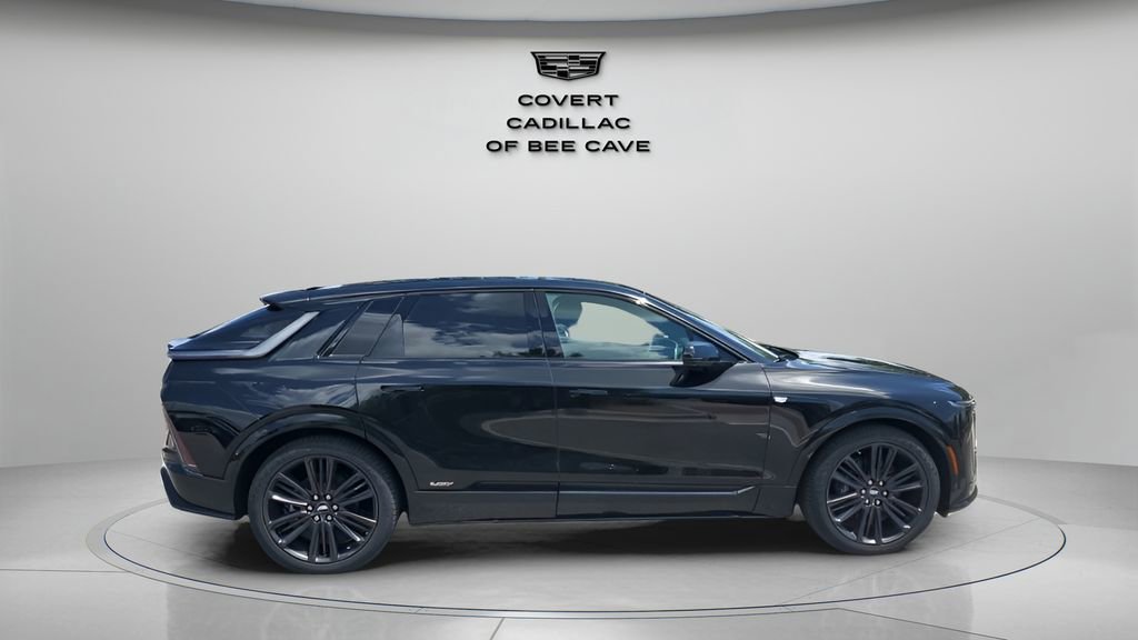 2026 Cadillac Lyriq photo 11