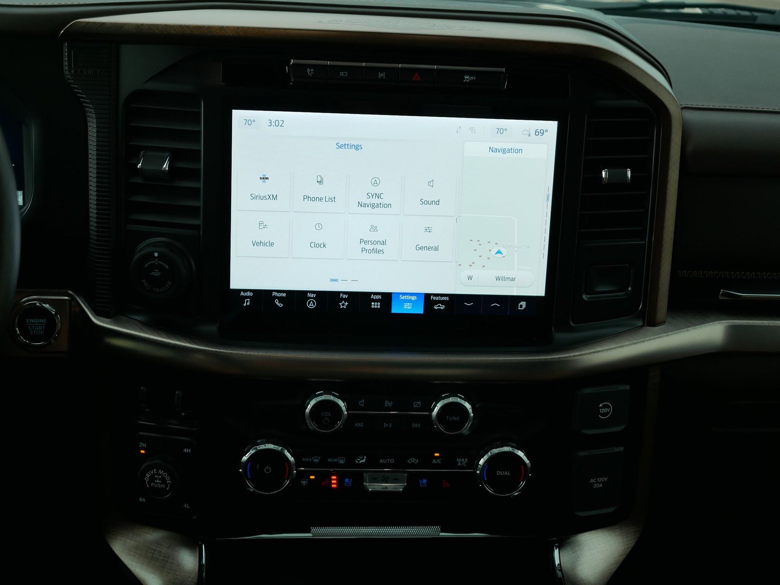 2024 Ford F-150 King Ranch photo 18