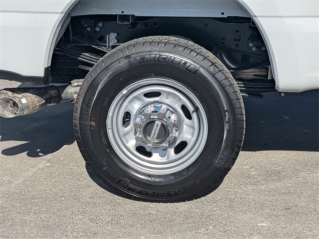 2026 Ford F-350 photo 11