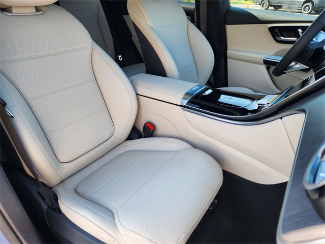 2026 Mercedes Benz GLC 350e 4MATIC photo 16