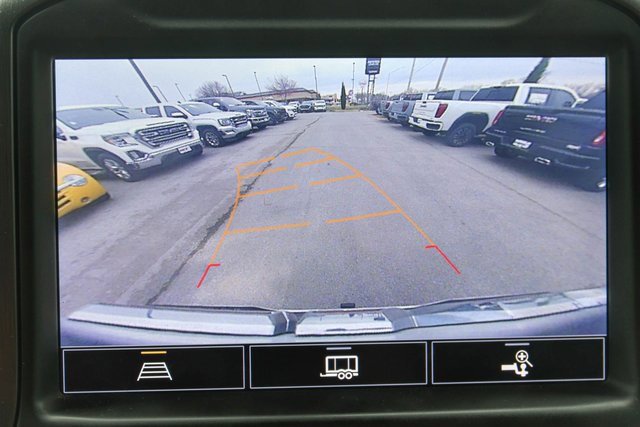 Used 2021 Summit White GMC AT4 image 33
