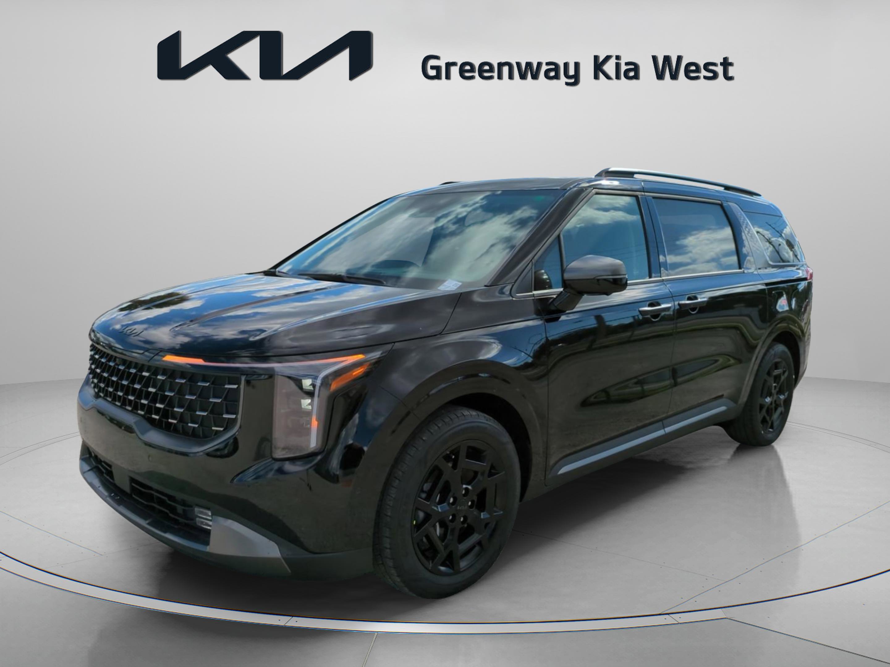 2026 Kia Carnival SX photo 3