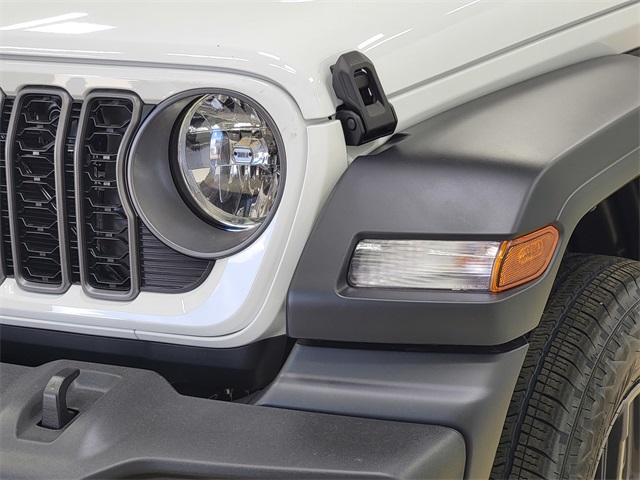 2025 Jeep Wrangler Sport S photo 10