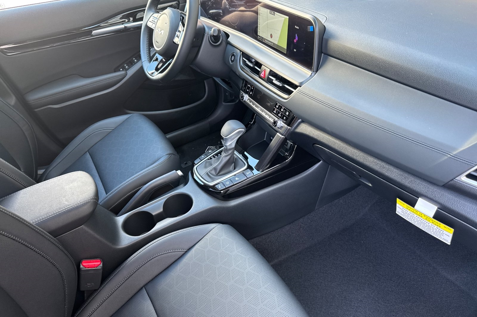 2026 Kia Seltos EX photo 10